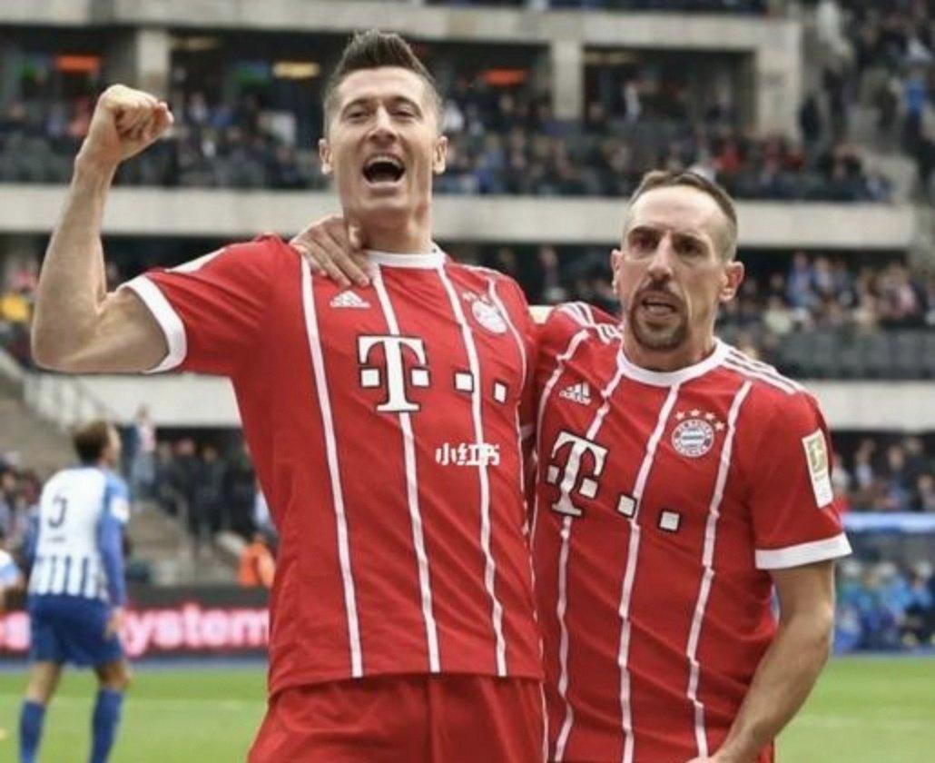 开元中国-莱万多夫斯基在快船比赛中夺冠国际比赛日门兴格拉德巴赫备战中超，这一次真的窗口期夏洛特黄蜂调整名单以备欧冠(格列兹曼在国家队和俱乐部)