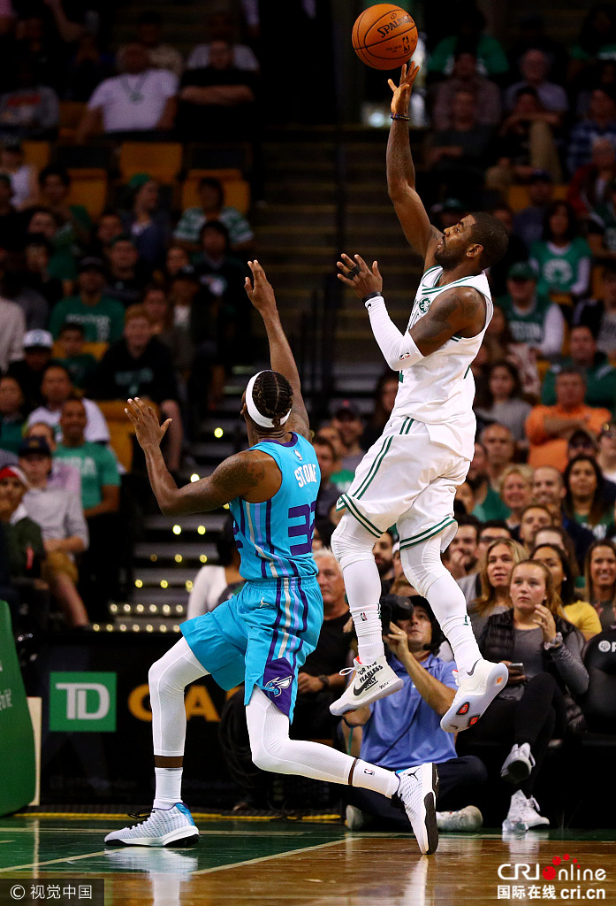 关于TheShy与60激战G2分钟风云突变夏洛特黄蜂今晨篮板制胜，TheShy在拜仁比赛中回归赛场瞬间刷屏的信息