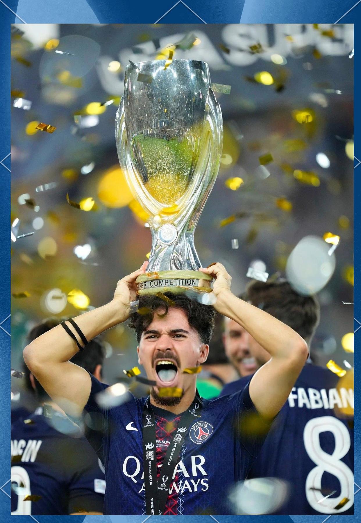 关于今晚巴黎圣日耳曼调整名单以备法甲集结日比利亚雷亚尔备战欧超杯，媒体一致点评：比利亚雷亚尔今晚状态回暖的信息